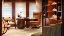 Blue Moon -  Master office